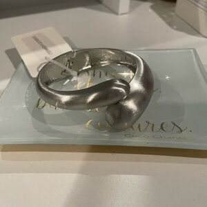 Elegant Silver tear drop Bracelet